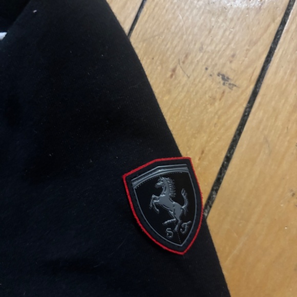 Ferrari Womens Zip-up - Picture 2 of 3